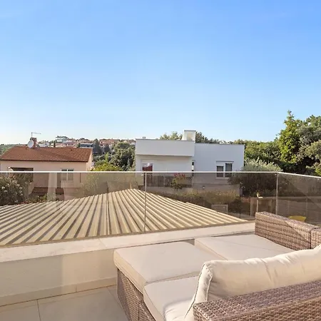 Bellavista Villa *